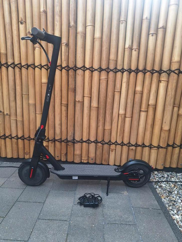 Bohlt electrische step, Fietsen en Brommers, Steps, Gebruikt, Elektrische step (E-scooter), Ophalen