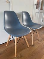 Set van 2 grijze Eames stoelen, Ophalen, Kunststof, Twee, Zo goed als nieuw