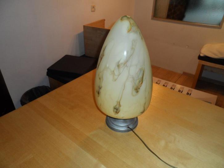 Vintage geblazen gemarmerd ei glas , made in Holland 1980s, Huis en Inrichting, Lampen | Hanglampen, Zo goed als nieuw, Minder dan 50 cm