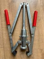 Kurkapparaat / Kurkenplaatser / Boucheuse, Ophalen, Metaal, Minder dan 50 cm, 25 flessen of meer