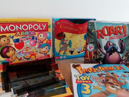 4 spellen voor kinderen, o.a. Monopoly junior, Hobby en Vrije tijd, Gezelschapsspellen | Bordspellen, Gebruikt, Ophalen of Verzenden