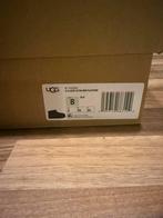 Uggs, Kleding | Dames, Schoenen, Ophalen of Verzenden, Zo goed als nieuw, Zwart, Pantoffels of Sloffen