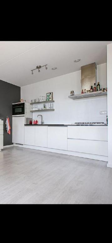 Complete keuken beschikbaar voor biedingen