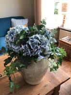 Prachtig boeket bloemen kunstbloemen hortensia met hedera, Ophalen of Verzenden, Zo goed als nieuw