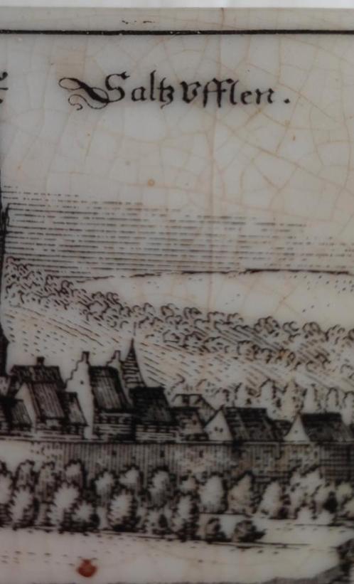 Antiek vaasje Altenkunstadt., Antiek en Kunst, Antiek | Keramiek en Aardewerk, Ophalen of Verzenden