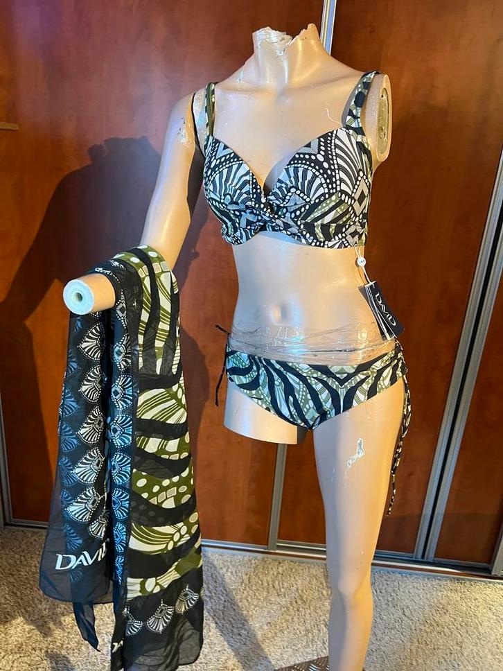 David bikini en pareo maat m nieuw met kaartjes, Kleding | Dames, Badmode en Zwemkleding, Nieuw, Bikini, Groen, Ophalen of Verzenden