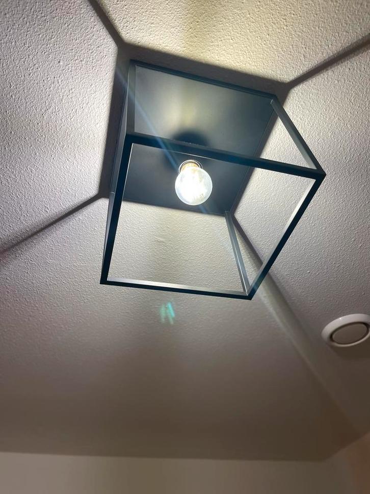 Moderne Plafondlamp - Zwart Metaal, Huis en Inrichting, Lampen | Plafondlampen, Zo goed als nieuw, Metaal, Ophalen