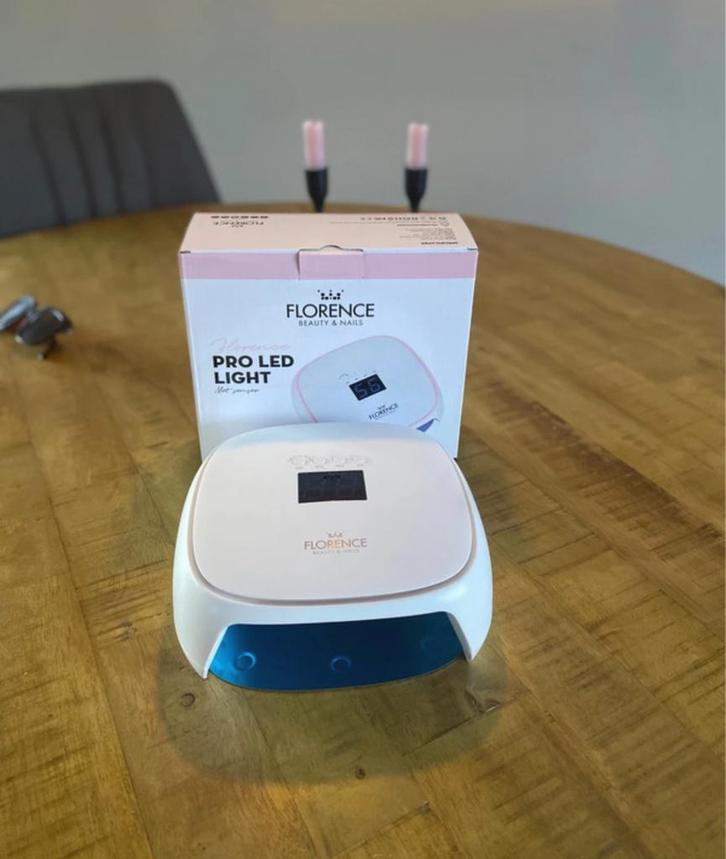 Florence pro led light nagellamp, Sieraden, Tassen en Uiterlijk, Uiterlijk | Cosmetica en Make-up, Nieuw, Toebehoren, Handen en Nagels