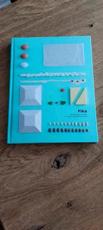 Fika koekjes en taartenboek IKEA, Boeken, Kookboeken, Taart, Gebak en Desserts, Ophalen of Verzenden, Zo goed als nieuw