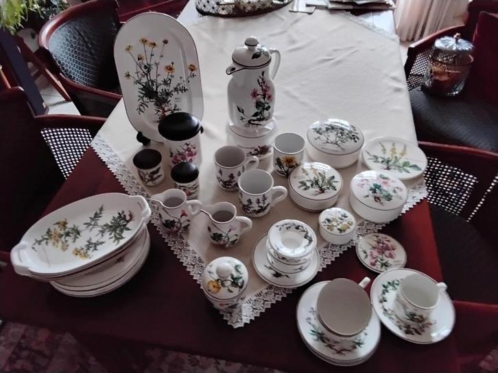 Villeroy en Boch Botanica., Huis en Inrichting, Keuken | Servies, Zo goed als nieuw, Overige typen, Overige stijlen, Porselein