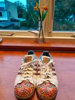 Adidas Originals Superstar - White/Blue/Red Floral - 38 2/3, Kleding | Dames, Schoenen, Overige kleuren, Adidas, Ophalen of Verzenden