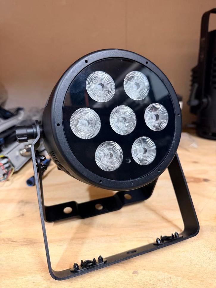 Showtec Cameleon Spot Q6 Tour - Nieuw in doos!, Muziek en Instrumenten, Licht en Laser, Nieuw, Licht, Kleur, Ophalen of Verzenden