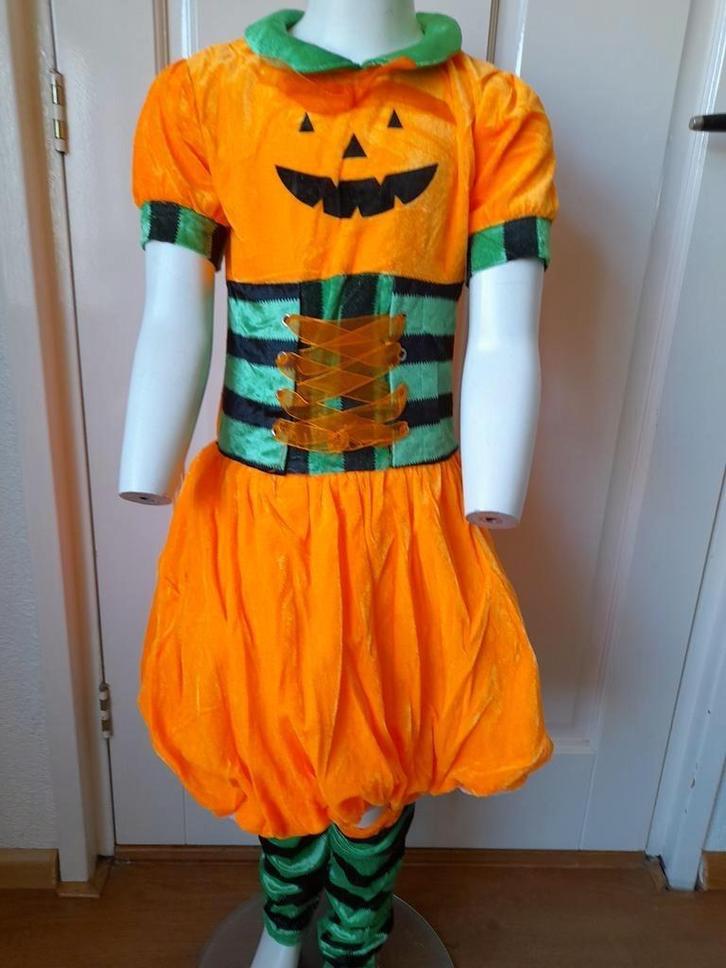 Verkleedkleren: Pompoen jurkje met kousen maat 140 NIEUW, Kinderen en Baby's, Carnavalskleding en Verkleedspullen, Nieuw, Meisje