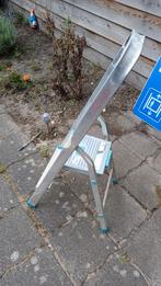 Keukentrapje, Doe-het-zelf en Verbouw, Ladders en Trappen, Ophalen, Zo goed als nieuw, Minder dan 2 meter