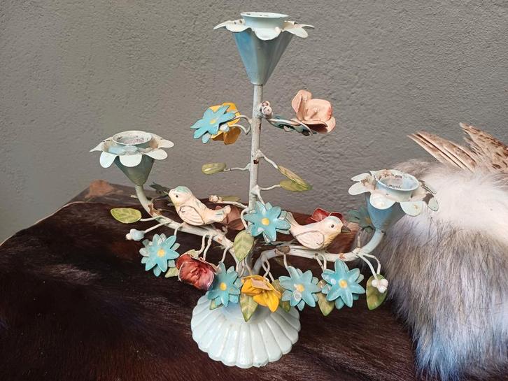 Broccante kandelaar met bloemen en vogels 28 cm hoog izgst, Antiek en Kunst, Curiosa en Brocante, Ophalen of Verzenden