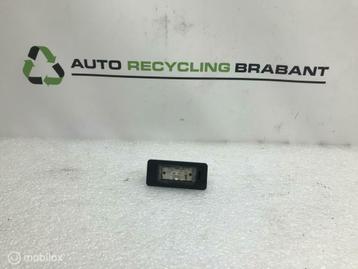 Kentekenverlichting links BMW 1-serie E87 511265201 beschikbaar voor biedingen
