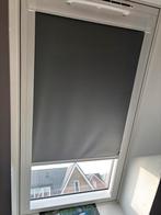 Rol gordijn voor dak raam Roto, Gebruikt, 100 tot 150 cm, Grijs, 50 tot 100 cm
