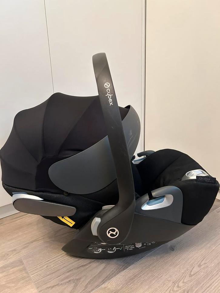 Hele nette cybex inclusief base met isofix, Kinderen en Baby's, Autostoeltjes, Zo goed als nieuw, Overige merken, 0 t/m 13 kg