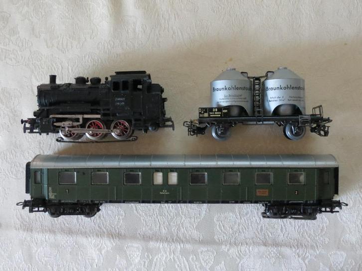 marklin locje en 2 wagens, Hobby en Vrije tijd, Modeltreinen | H0, Gebruikt, Locomotief, Wisselstroom, Märklin, Analoog, Ophalen of Verzenden