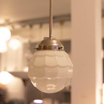 Vintage hanglamp Thabur beschikbaar voor biedingen