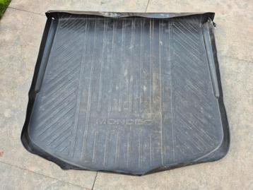 Kofferbakmat Ford Mondeo/Focus beschikbaar voor biedingen