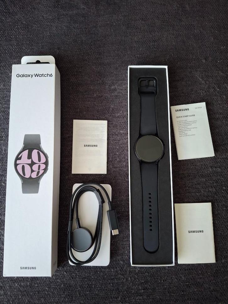 Samsung Galaxy Watch 6 met nieuwe originele oplader., Sieraden, Tassen en Uiterlijk, Smartwatches, Gebruikt, Android, Zwart, Afstand