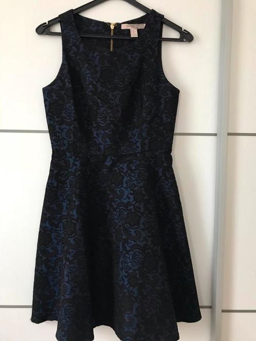 Dames jurk maat xs zwart/blauw Forever21, Kleding | Dames, Jurken, Zo goed als nieuw, Maat 34 (XS) of kleiner, Blauw, Knielengte