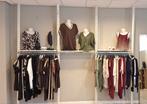 Wand systeem kleding winkel, Kleding | Dames, Ophalen