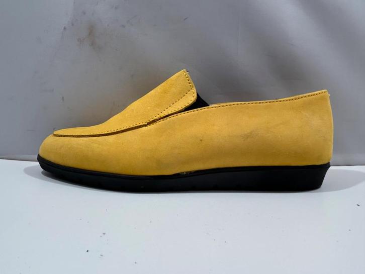 d.Giardini, maat 38 gele suède instappers., Kleding | Dames, Schoenen, Zo goed als nieuw, Instappers, Geel, Verzenden