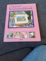 R. Ludolphy - Het groot Margriet kruissteekboek, Ophalen, Zo goed als nieuw, R. Ludolphy