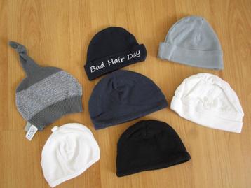 7 baby / newborn mutsjes - diverse merken/maten beschikbaar voor biedingen