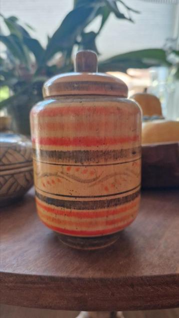 Houten doosje uit USSR. Souvenir olympische spelen Moskou beschikbaar voor biedingen