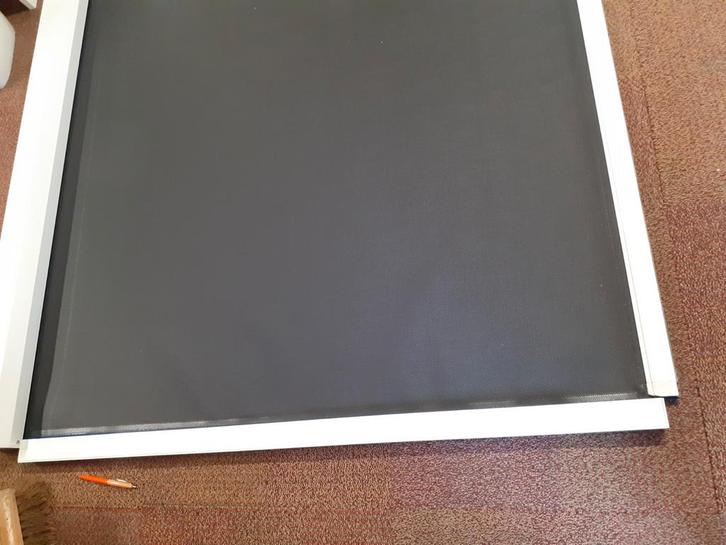 Te koop nieuwe ritsscreen van Suncirle, Tuin en Terras, Zonneschermen, Nieuw, Screen, Minder dan 150 cm, Minder dan 250 cm, Elektrisch