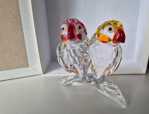 Papegaaien van Preciosa kristal , in nieuwstaat, Antiek en Kunst, Antiek | Glas en Kristal, Ophalen of Verzenden