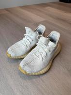 Yeezy boost, Adidas, Wit, Ophalen of Verzenden, Sneakers of Gympen