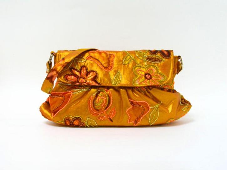 Zippa gouden zijden tas, Nieuw met kaartjes Duurzaam, Sieraden, Tassen en Uiterlijk, Tassen | Damestassen, Nieuw, Schoudertasje