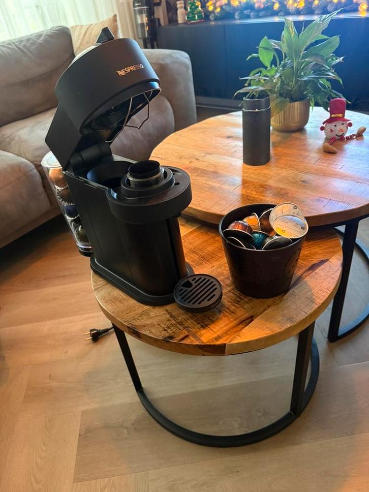 Nespresso vertuo next, Witgoed en Apparatuur, Koffiezetapparaten, Zo goed als nieuw, Koffiepads en cups, Espresso apparaat, 1 kopje