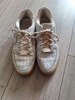 Nike Air Force 1 – maat 37,5, Beige, Ophalen of Verzenden, Nike Air, Sneakers of Gympen