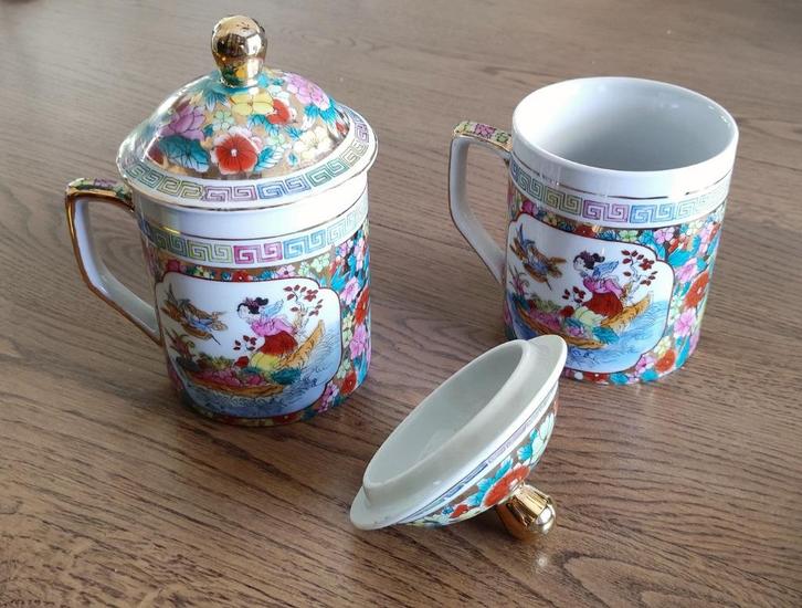 2x Vintage porseleinen Chinese theekopjes / bekers, Antiek en Kunst, Antiek | Porselein, Ophalen of Verzenden