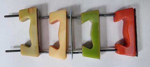 4 vintage Catalin Bakeliet kastgrepen, 3 kleuren, Antiek en Kunst, Curiosa en Brocante, Ophalen of Verzenden
