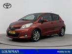 Toyota Yaris 1.3 VVT-i Dynamic | Navigatie | Parkeercamera |, Voorwielaandrijving, Stof, Gebruikt, 4 cilinders