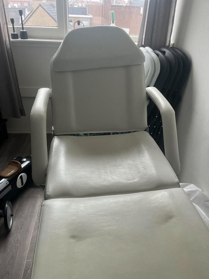 Behandelstoel., Witgoed en Apparatuur, Persoonlijke-verzorgingsapparatuur, Gebruikt, Overige typen, Ophalen