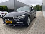 BMW 3-serie Touring 318i Luxury / Leder / Panorama Dak, Auto's, Automaat, Gebruikt, Euro 6, Met garantie (alle)