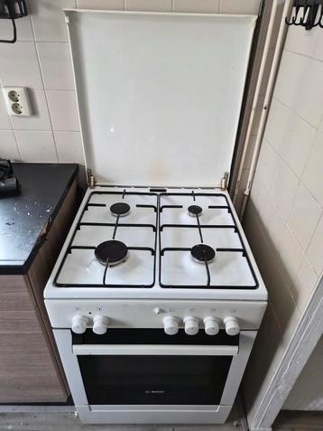 Bosch Gasfornuis met Oven beschikbaar voor biedingen