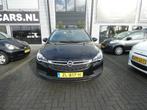 Opel Astra Sports Tourer 1.4 Turbo 120 Jaar Edition, Auto's, Opel, Voorwielaandrijving, Lichtsensor, Gebruikt, Euro 6