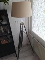 3 poot lamp met kap, Huis en Inrichting, Lampen | Vloerlampen, Ophalen, Zo goed als nieuw