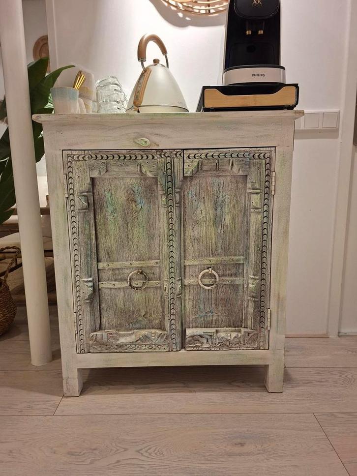 India Kastje met deuren, Huis en Inrichting, Kasten | Dressoirs, Gebruikt, Minder dan 50 cm, 25 tot 50 cm, Met deur(en), Met plank(en)