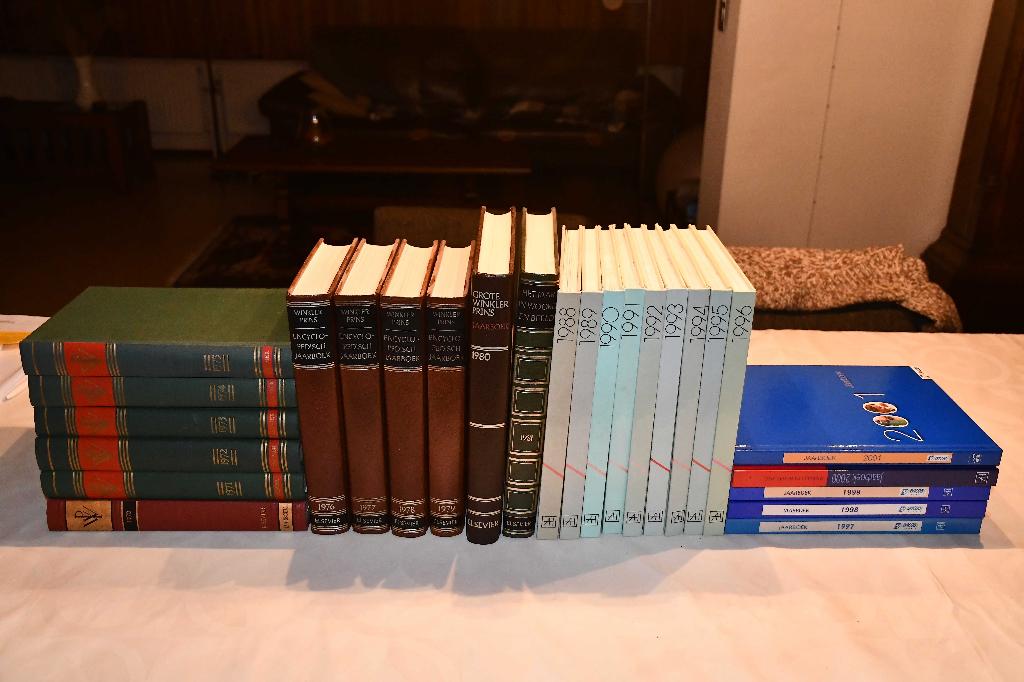 Origineel geschenk: Jaarboek van geboortejaar, Onbekend, Ophalen of Verzenden, Zo goed als nieuw, Overige onderwerpen