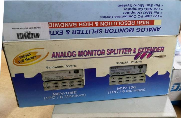 Diverse serieel/parallel switches VGA splitters etc, Computers en Software, Pc- en Netwerkkabels, Zo goed als nieuw, Ophalen of Verzenden