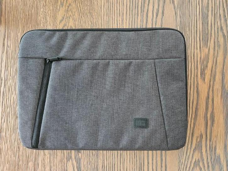 Case Logic laptophoes, Computers en Software, Laptophoezen, Zo goed als nieuw, 15 inch, Ophalen of Verzenden